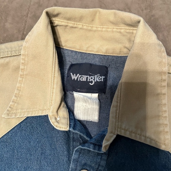 Wrangler Vintage Western Denim Shirt Size Large - Picture 3 of 4